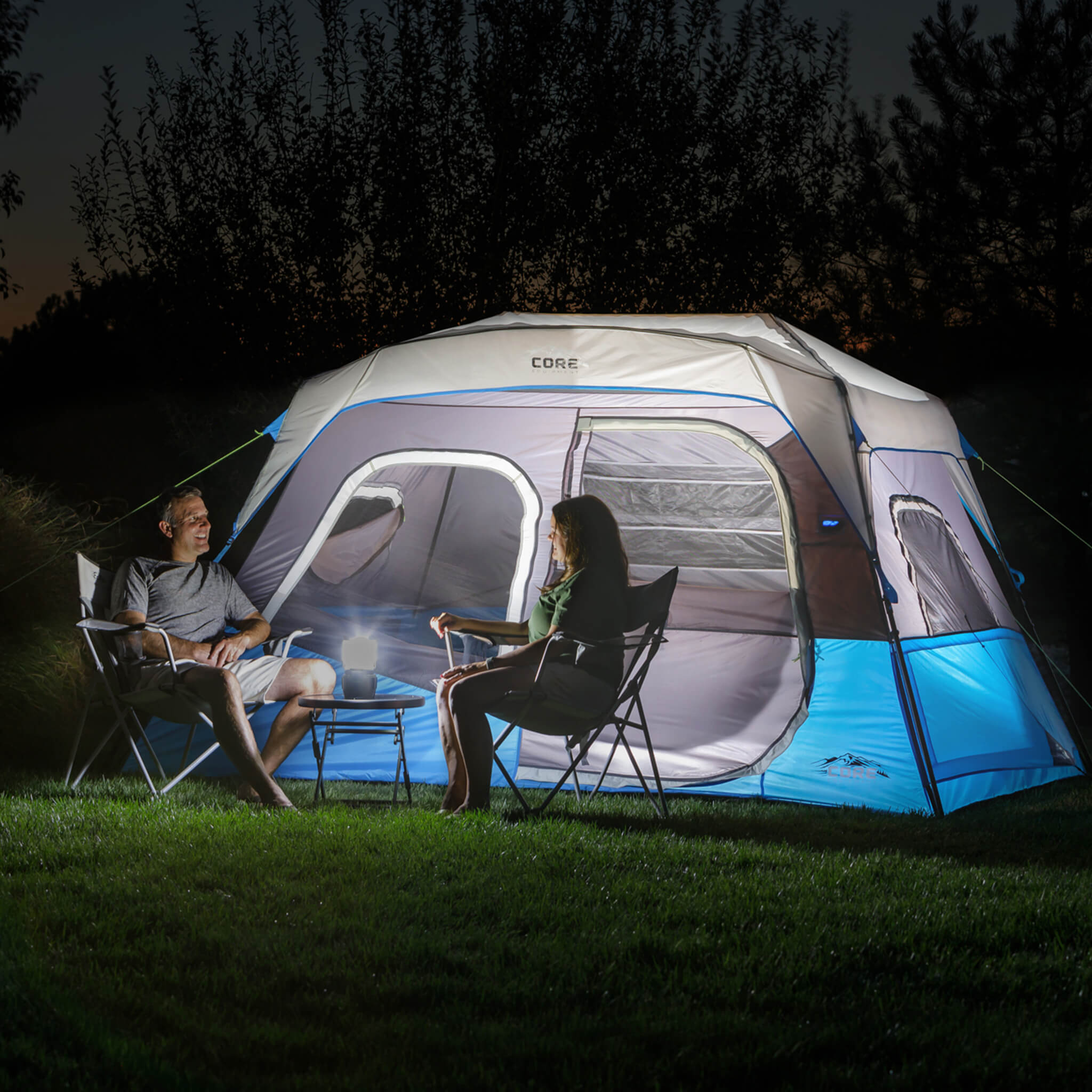 6 Person Lighted Instant Cabin Tent - Image 2