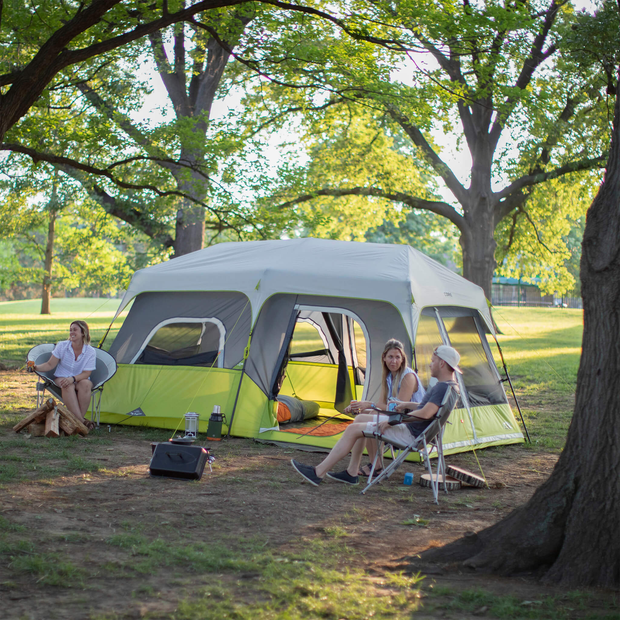 9 Person Instant Cabin Tent - Image 2